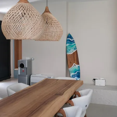 ヴィラ Serenity - Relax & Unwind In A 3-bedroom Poolside Paradise *