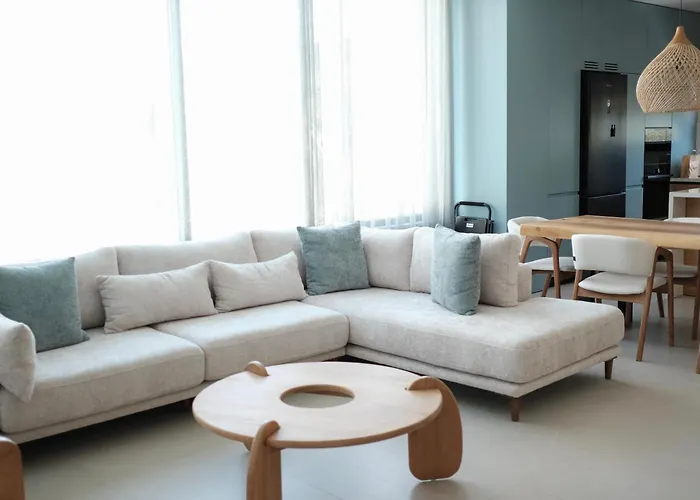 别墅 Serenity - Relax & Unwind In A 3-bedroom Poolside Paradise