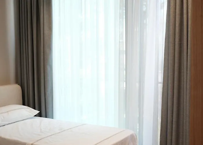 别墅 Serenity - Relax & Unwind In A 3-bedroom Poolside Paradise